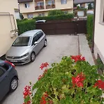 Therme Apartmenthaus 아파트