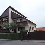 Therme Apartmenthaus 아파트 Hévíz