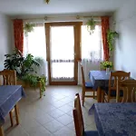 Therme Apartmenthaus 아파트 Hévíz