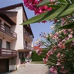 Therme Apartmenthaus Lägenhet *