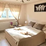 아파트 Therme Apartmenthaus Hévíz