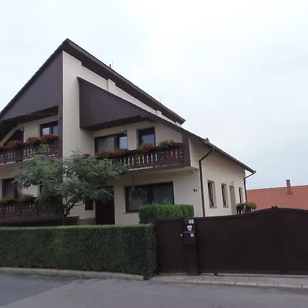Therme Apartmenthaus Apartamento Hévíz