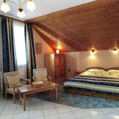 Therme Apartmenthaus Apartamento *