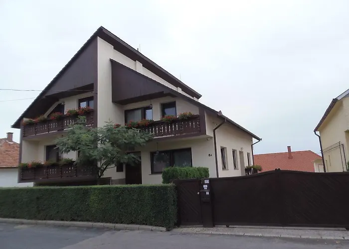 Therme Apartmenthaus דירה Hévíz