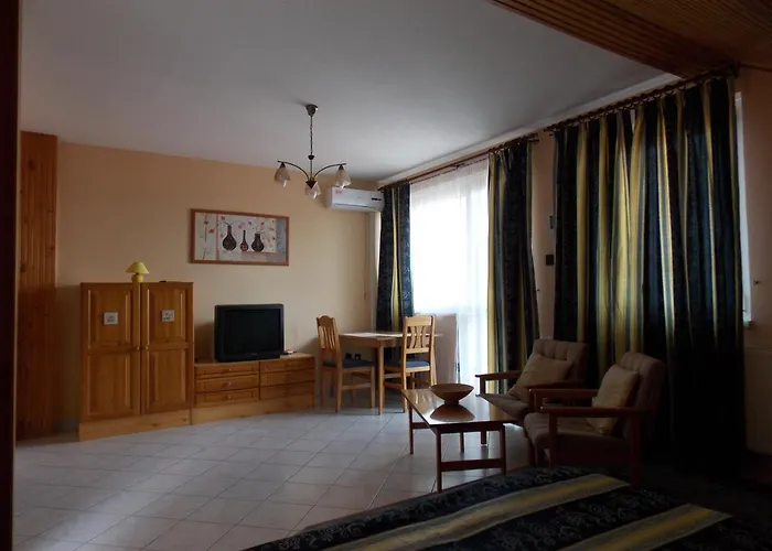 Therme Apartmenthaus דירה *